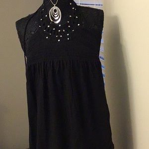 🎁5 for $10 Sale🎁Decree tank camisole black knit top w sequins,one loose sequin